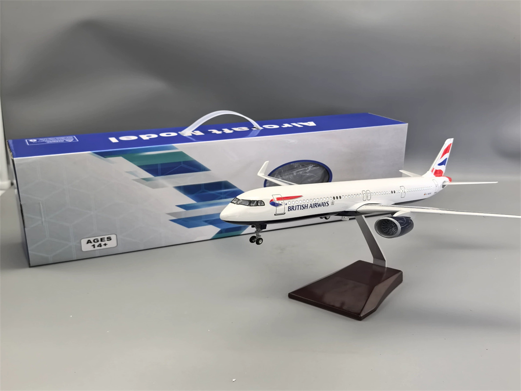 Model Kit Plane - Aereo In Resina Scala 1/100 321neo