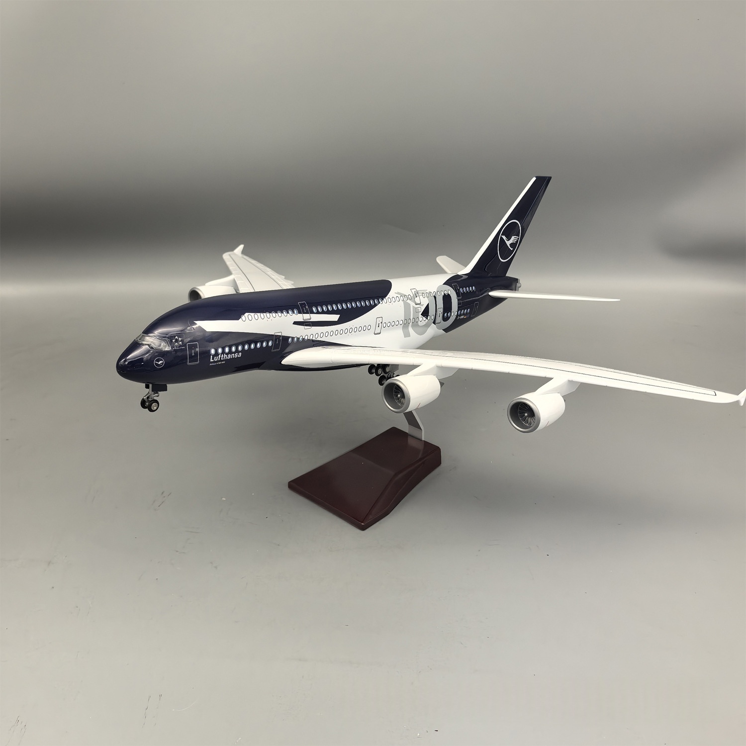 Nuovo Modellino in Resina dell - Model Kit Plane recensione e prezzo