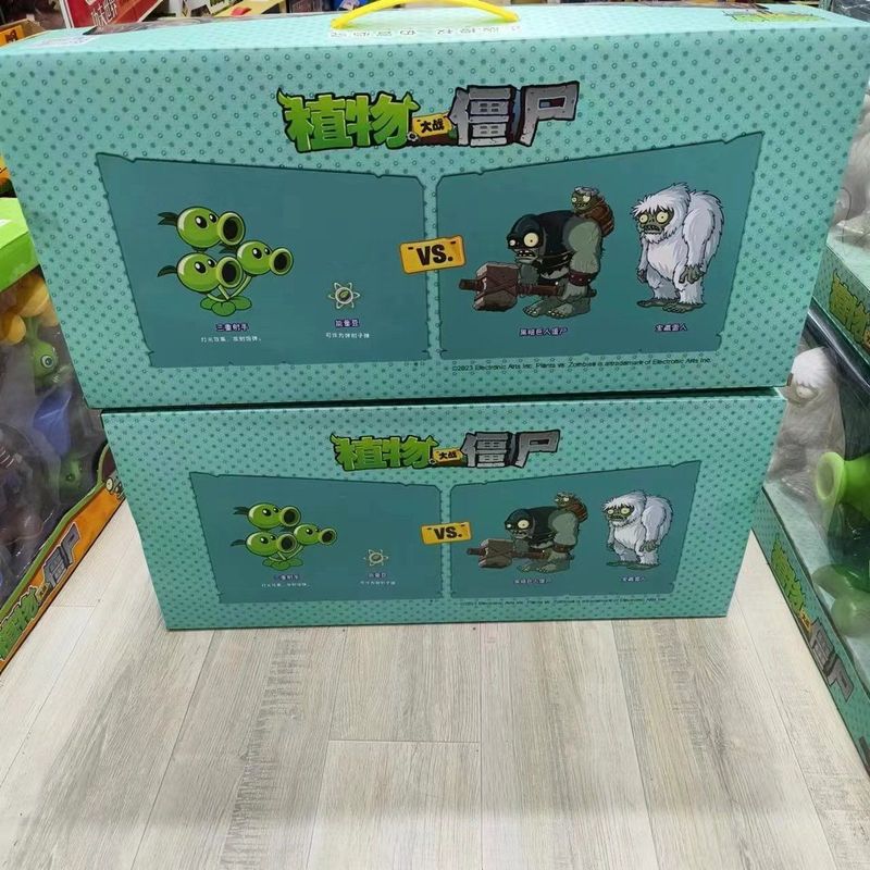 Le piante contro. Il giocattol - Model Kit Zombie recensione e prezzo