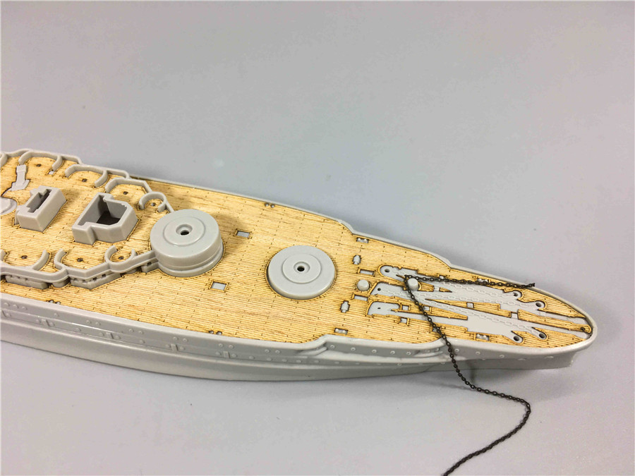 Ponte in legno in scala 1/700  - Model Kit Uss Arizona recensione e prezzo